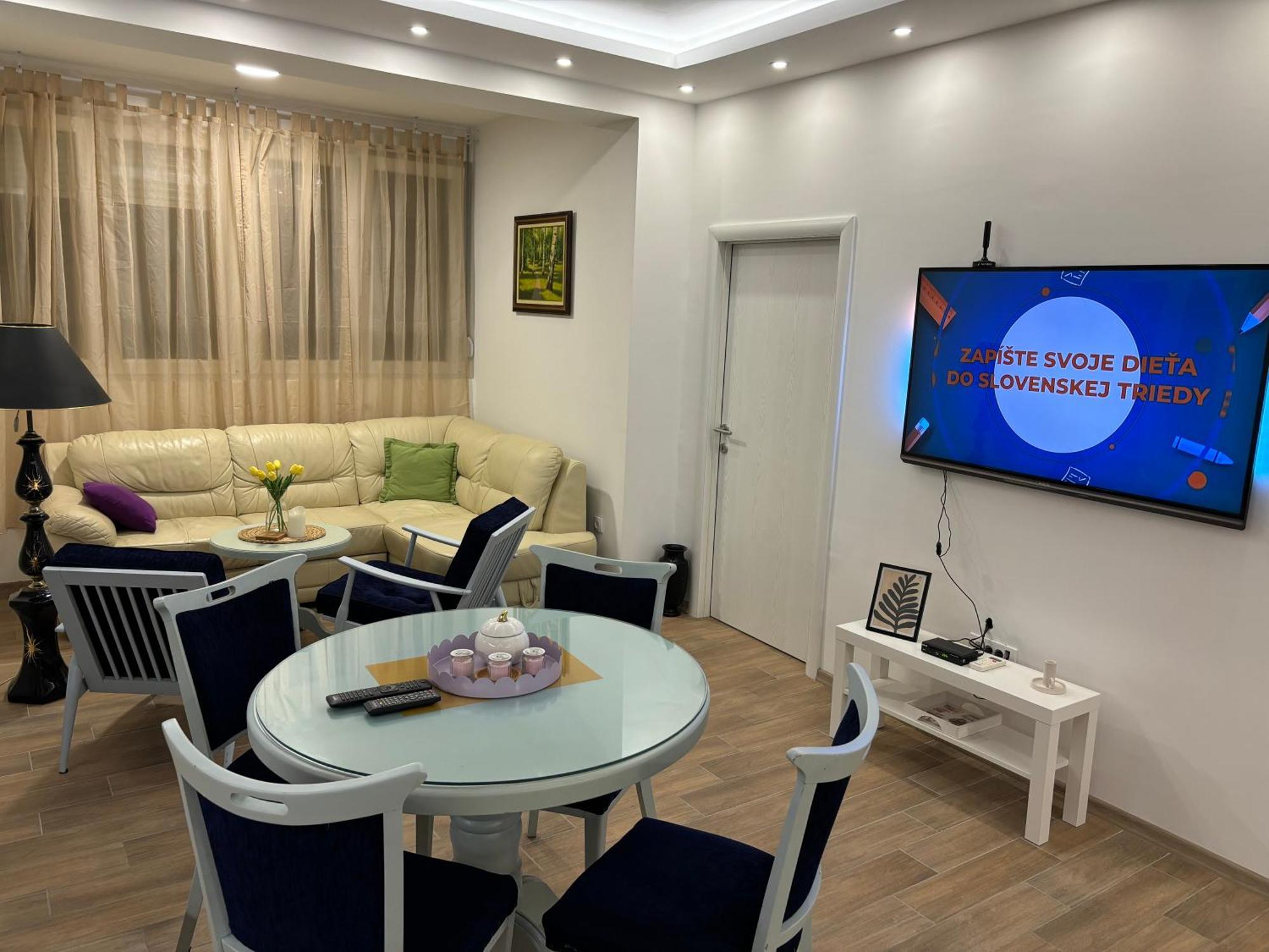 Vanja Apartman Vrsac Luaran gambar